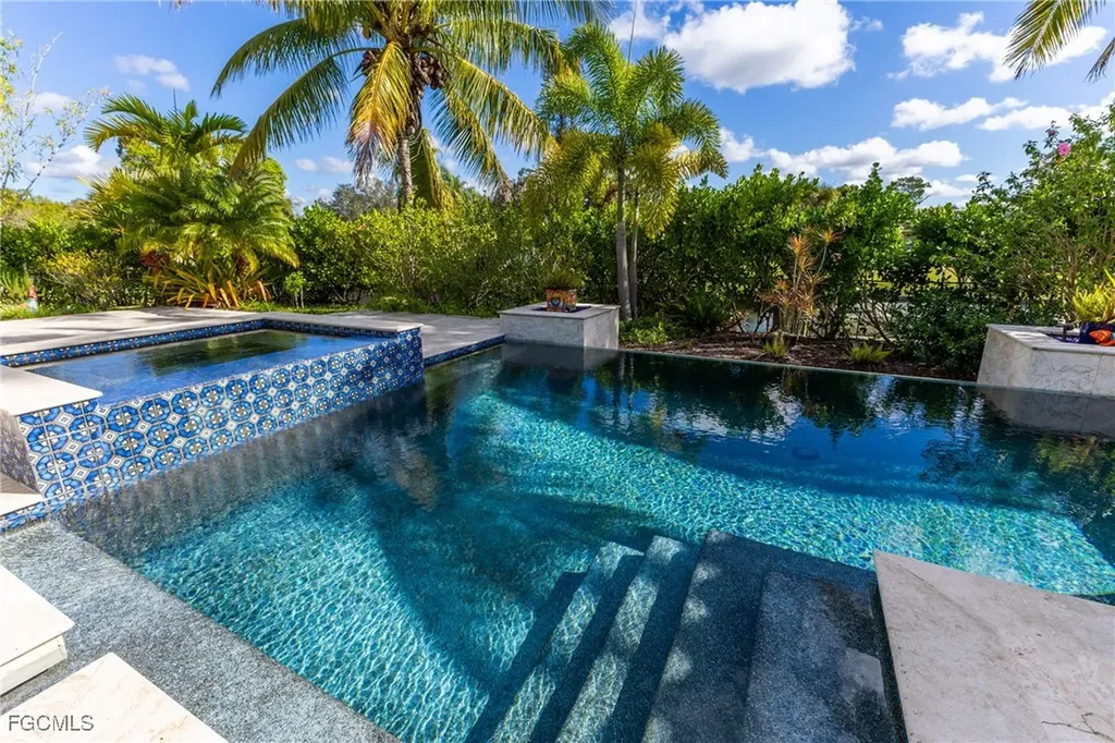 1971 Mitchell Avenue Alva FL 33920