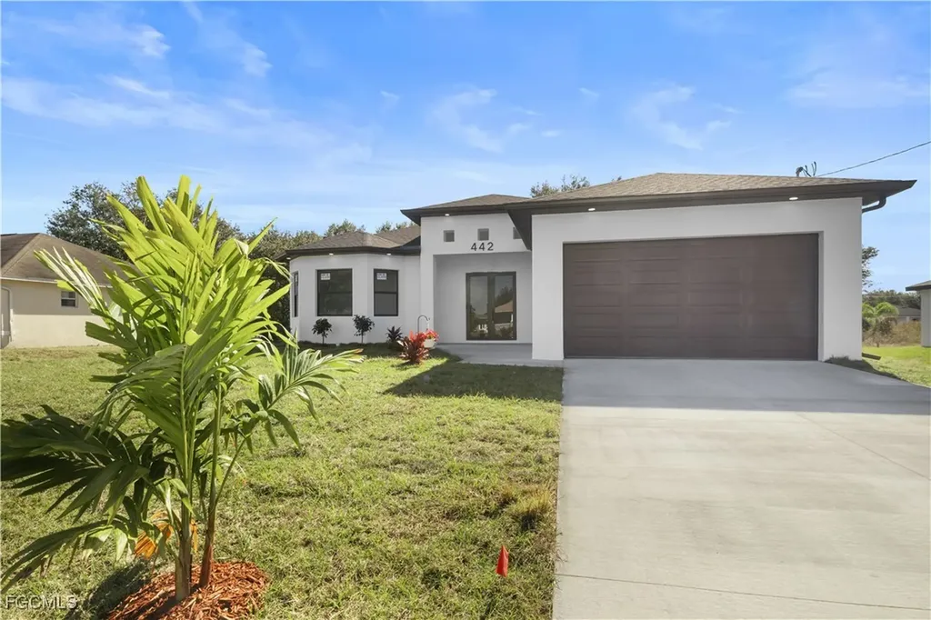 442 Poplar Street Lehigh Acres FL 33974