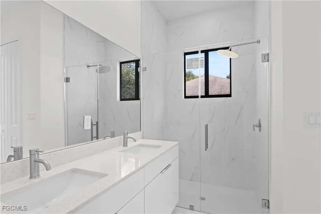 442 Poplar Street Lehigh Acres FL 33974