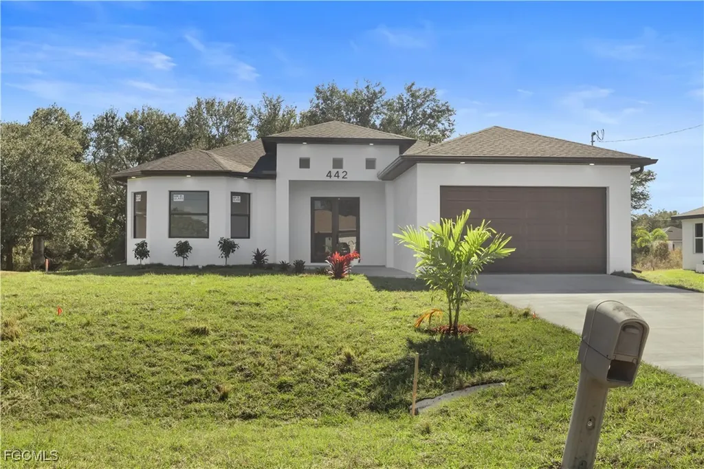 442 Poplar Street Lehigh Acres FL 33974
