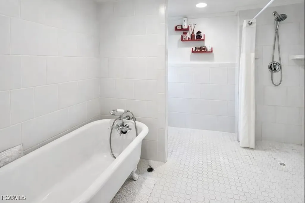 4543 Gulf Avenue North Fort Myers FL 33903