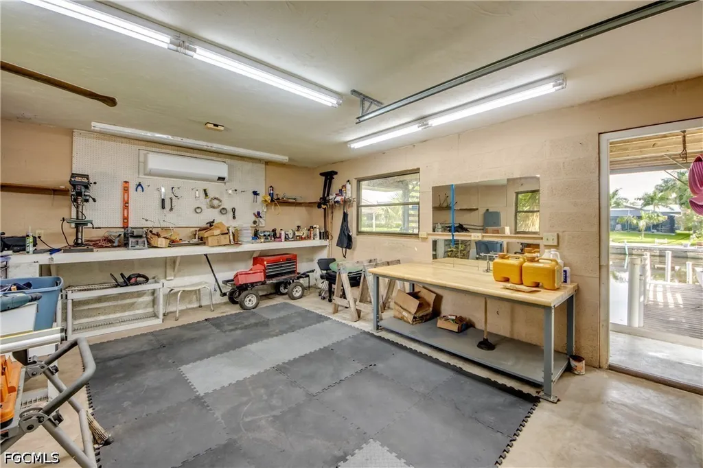 787 Overriver Drive North Fort Myers FL 33903