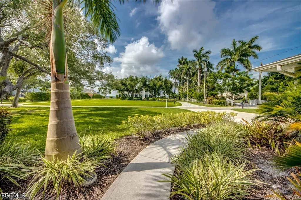 787 Overriver Drive North Fort Myers FL 33903