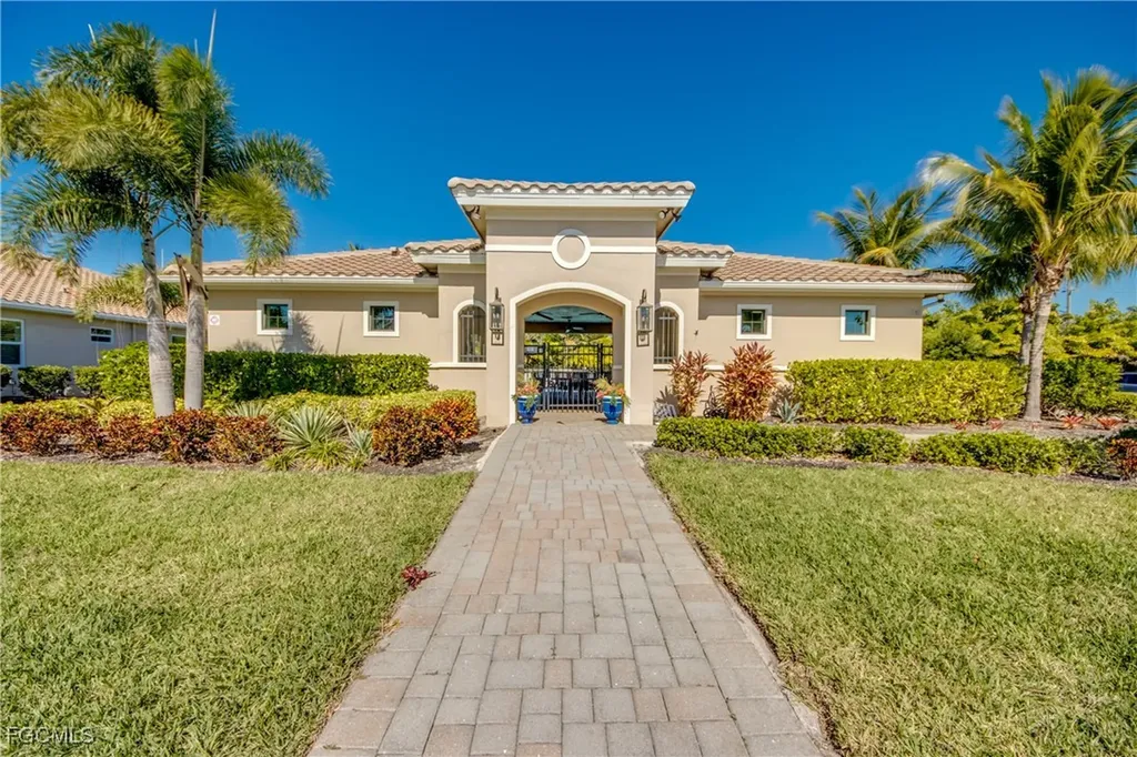 15111 Cortona Way Fort Myers FL 33908