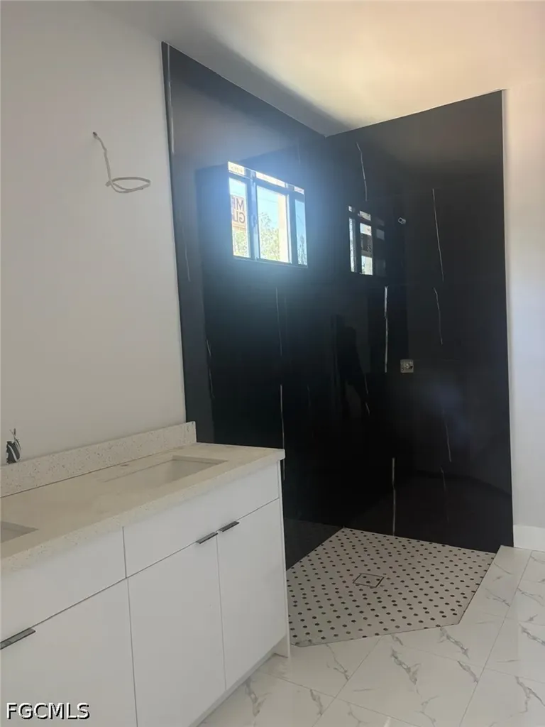 3900 E 10th Street Lehigh Acres FL 33972