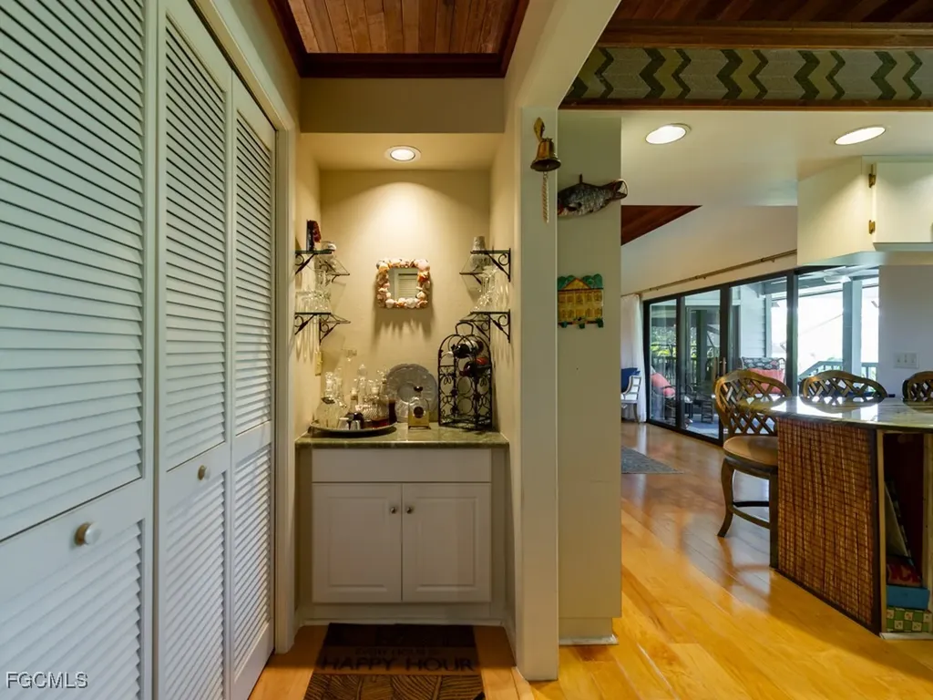 1379 Albatross Road Sanibel FL 33957