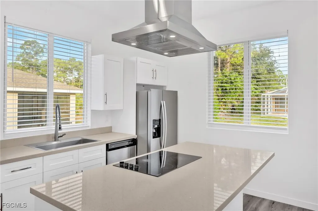 719 Little Rock Street E Lehigh Acres FL 33974