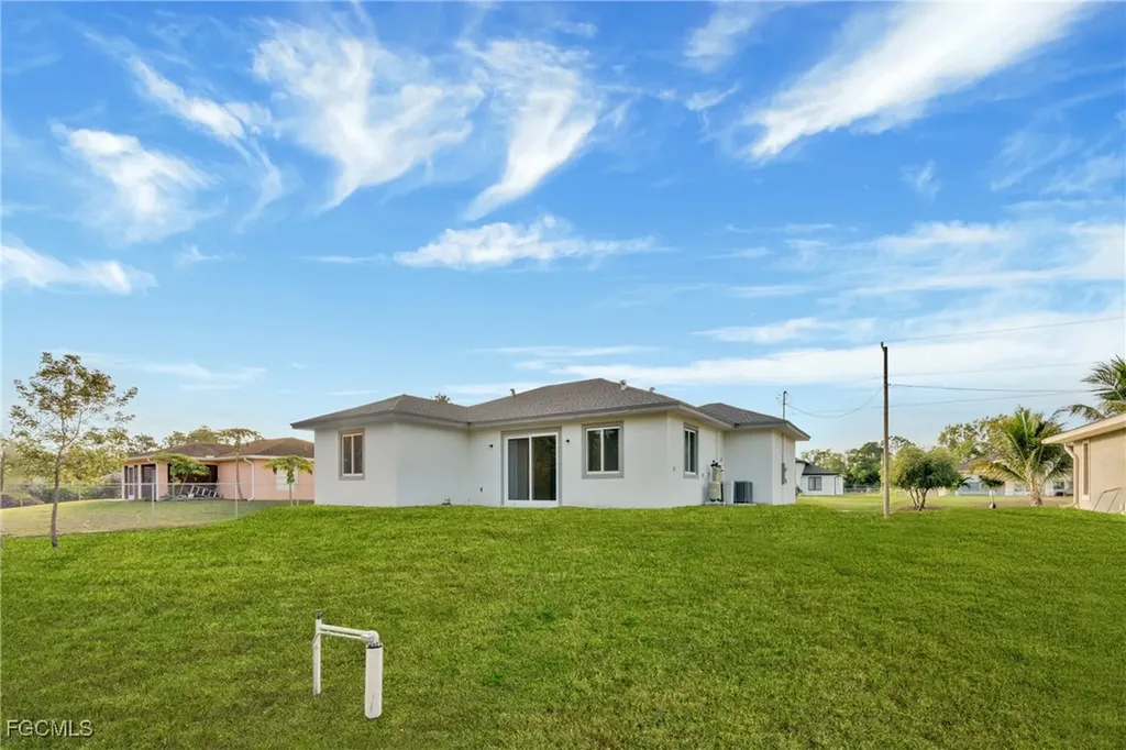 719 Little Rock Street E Lehigh Acres FL 33974