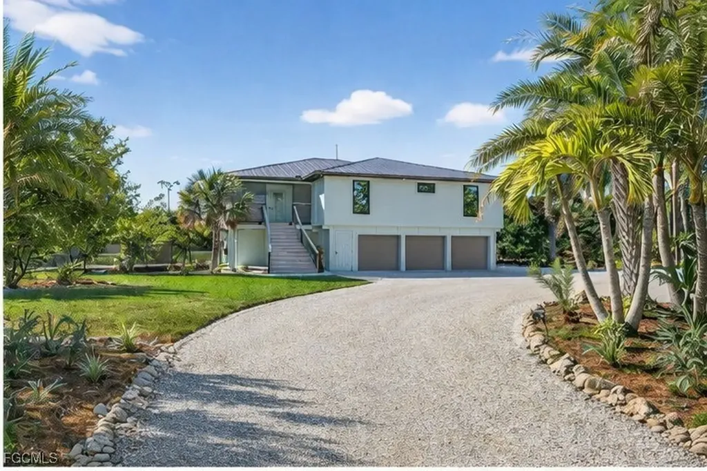 1211 Periwinkle Way Sanibel FL 33957