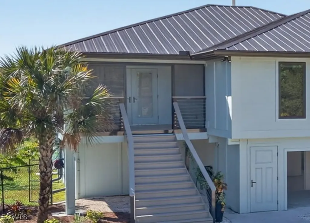 1211 Periwinkle Way Sanibel FL 33957