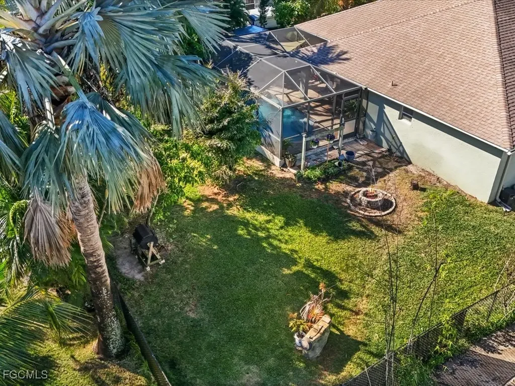 1209 NW 25th Place Cape Coral FL 33993