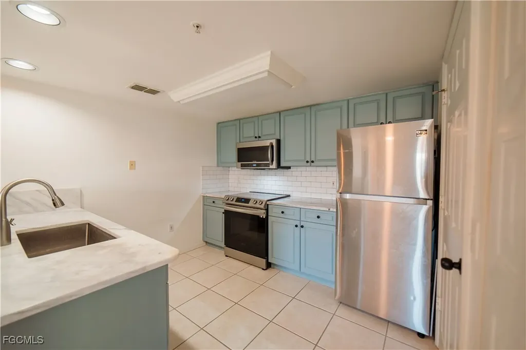 1771 Four Mile Cove Parkway Cape Coral FL 33990