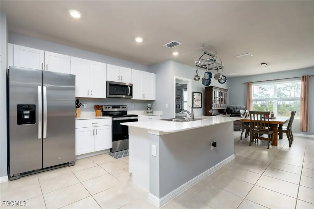20476 Camino Torcido Loop North Fort Myers FL 33917