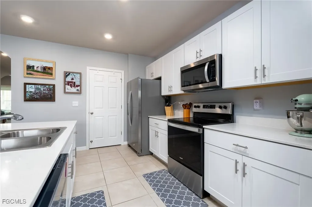 20476 Camino Torcido Loop North Fort Myers FL 33917