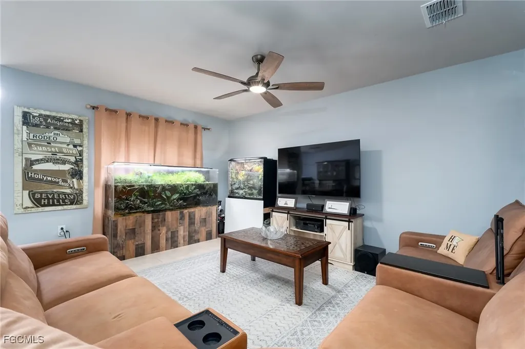 20476 Camino Torcido Loop North Fort Myers FL 33917