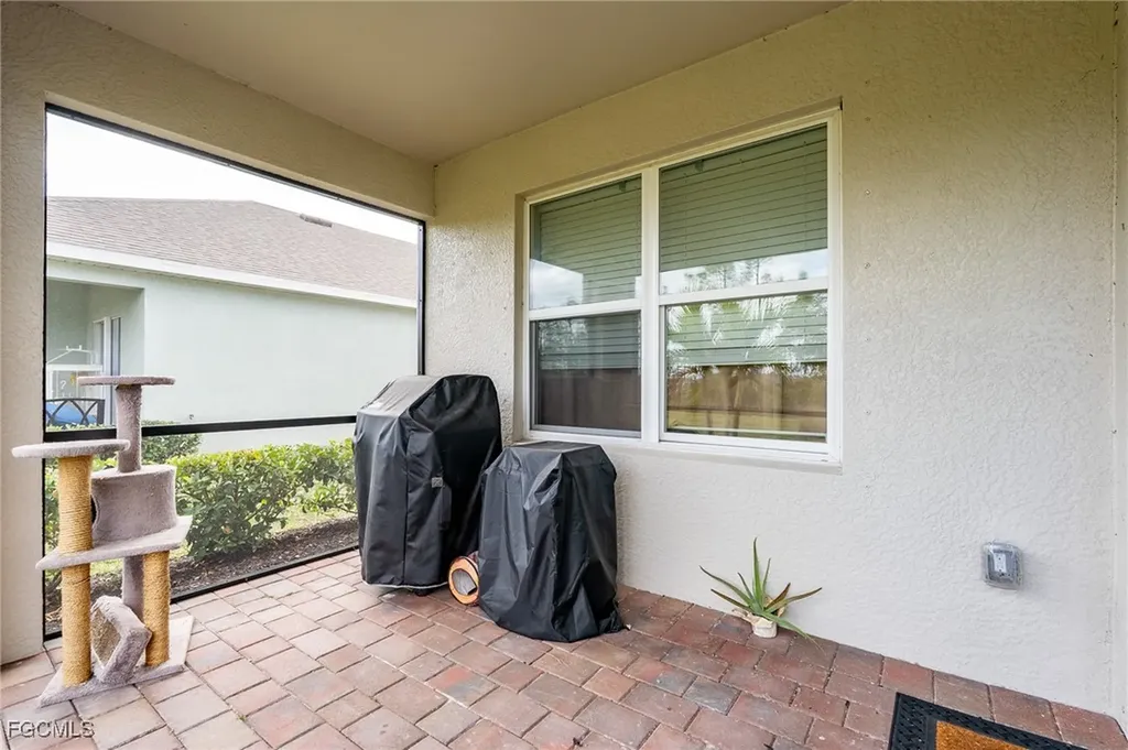 20476 Camino Torcido Loop North Fort Myers FL 33917