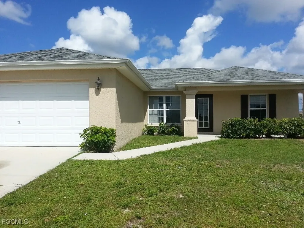 2023 NW 3rd Terrace Cape Coral FL 33993