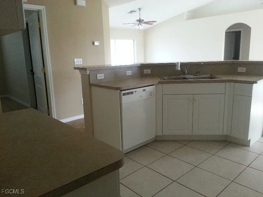 2023 NW 3rd Terrace Cape Coral FL 33993