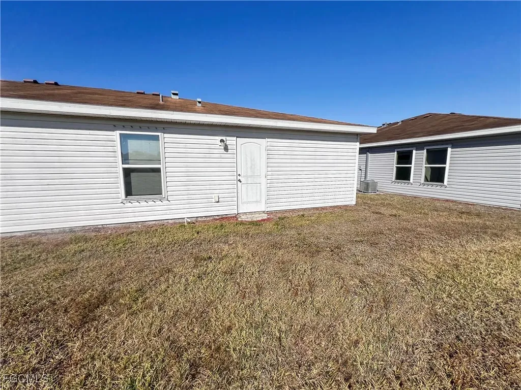18313 Gibraltar Lane Lehigh Acres FL 33936
