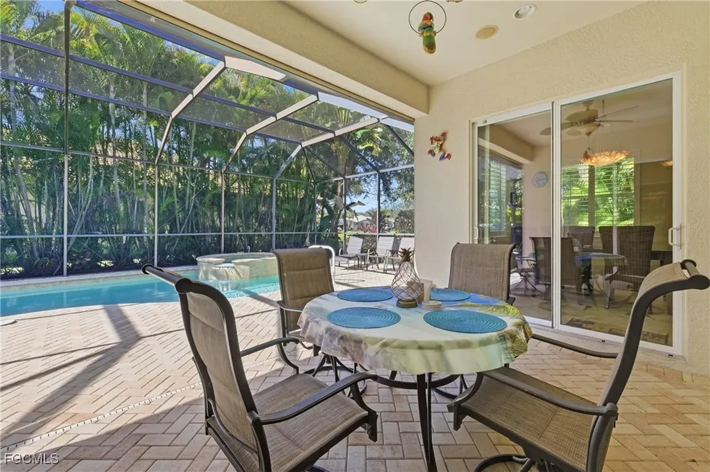 10342 Flat Stone Loop Bonita Springs FL 34135