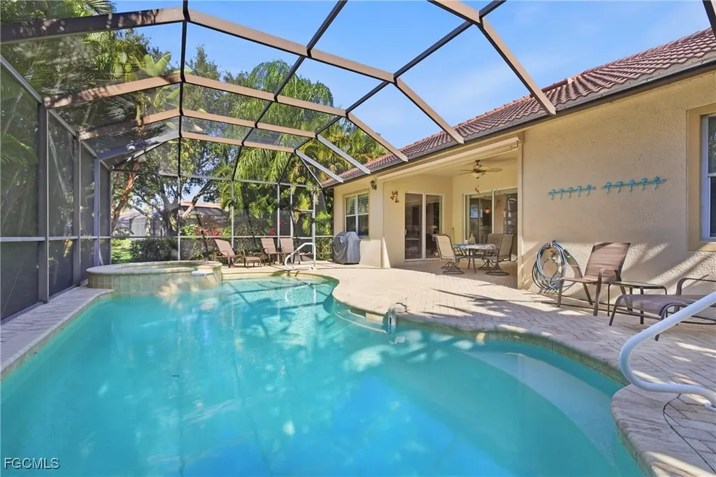 10342 Flat Stone Loop Bonita Springs FL 34135