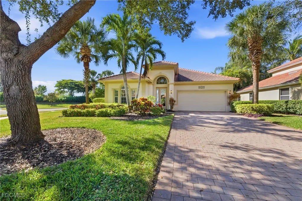 10342 Flat Stone Loop Bonita Springs FL 34135