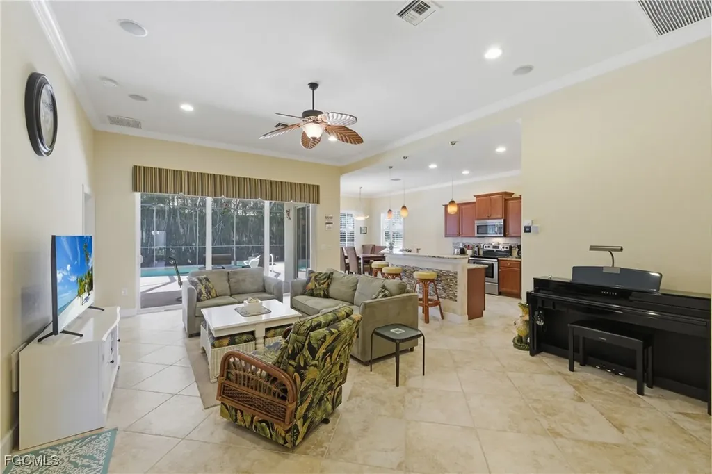 10342 Flat Stone Loop Bonita Springs FL 34135