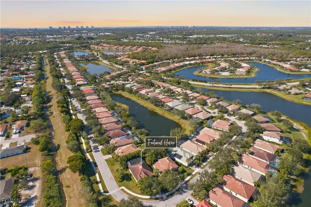 10342 Flat Stone Loop Bonita Springs FL 34135