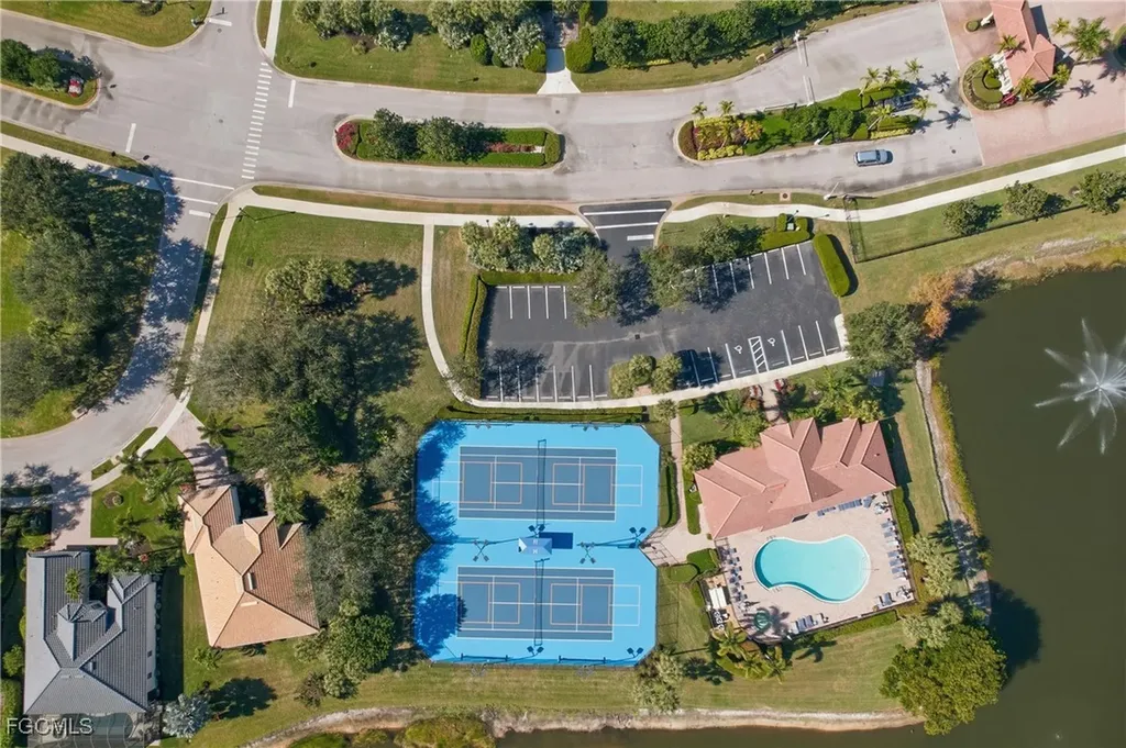 10342 Flat Stone Loop Bonita Springs FL 34135