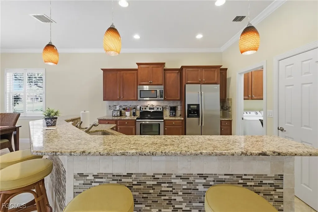 10342 Flat Stone Loop Bonita Springs FL 34135