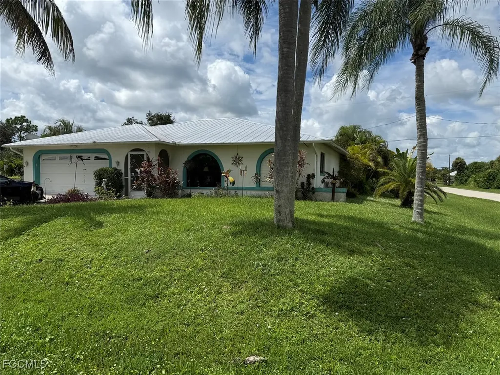 2260 Thompson Road Alva FL 33920