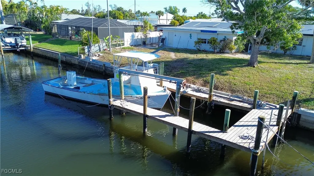 17740 Broadway Avenue Fort Myers Beach FL 33931