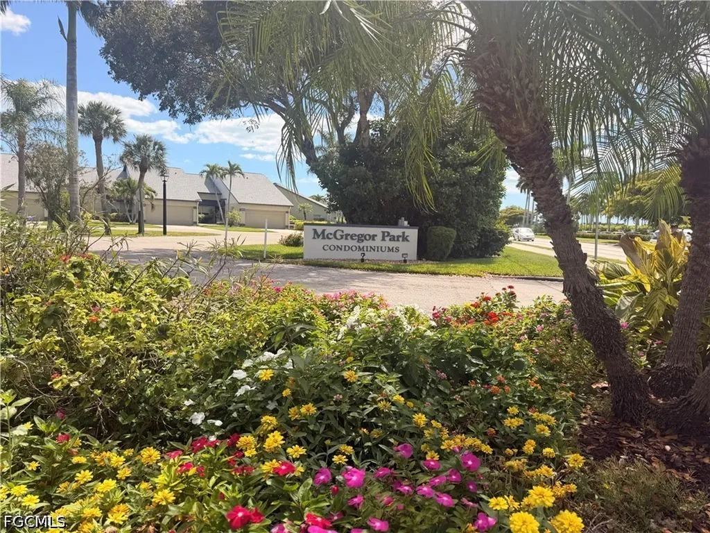 2501 Mcgregor Park Circle Fort Myers FL 33908