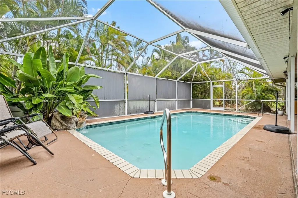 1125 SE 32nd Street Cape Coral FL 33904