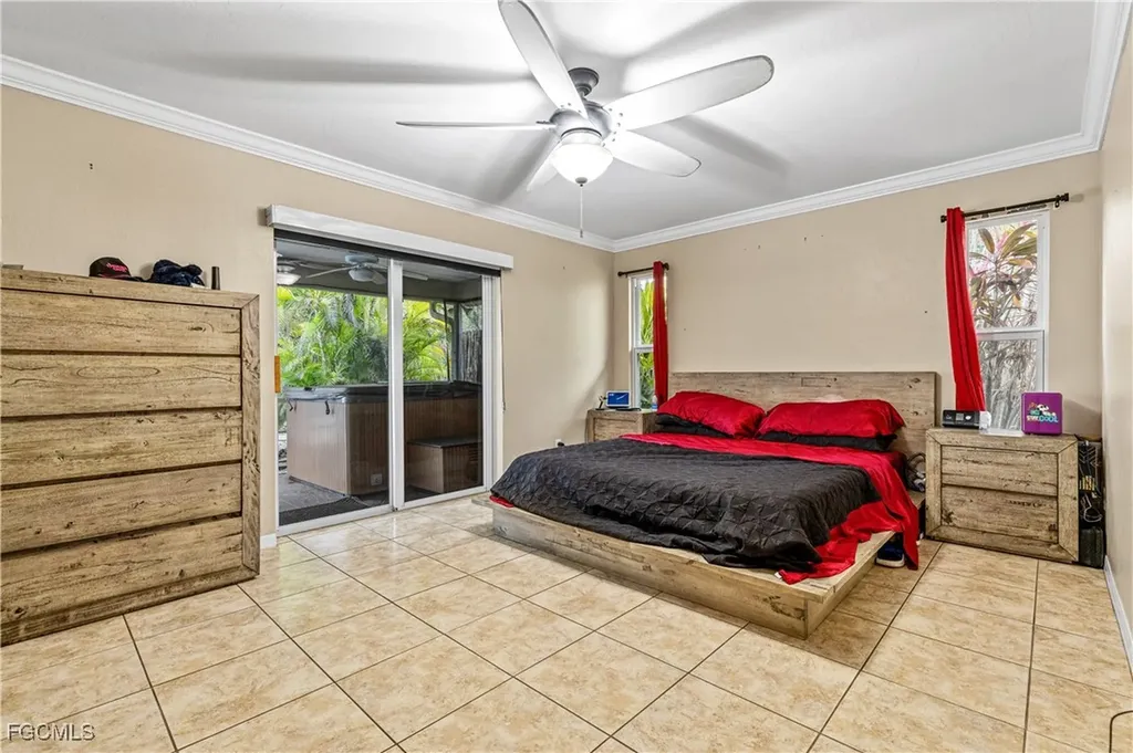 1125 SE 32nd Street Cape Coral FL 33904