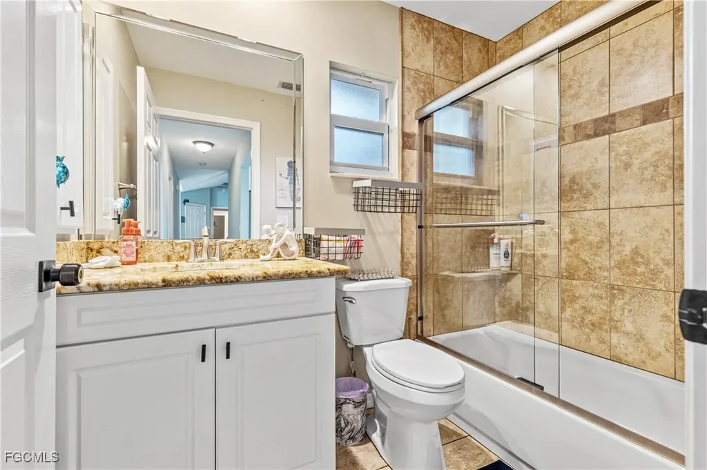 1125 SE 32nd Street Cape Coral FL 33904