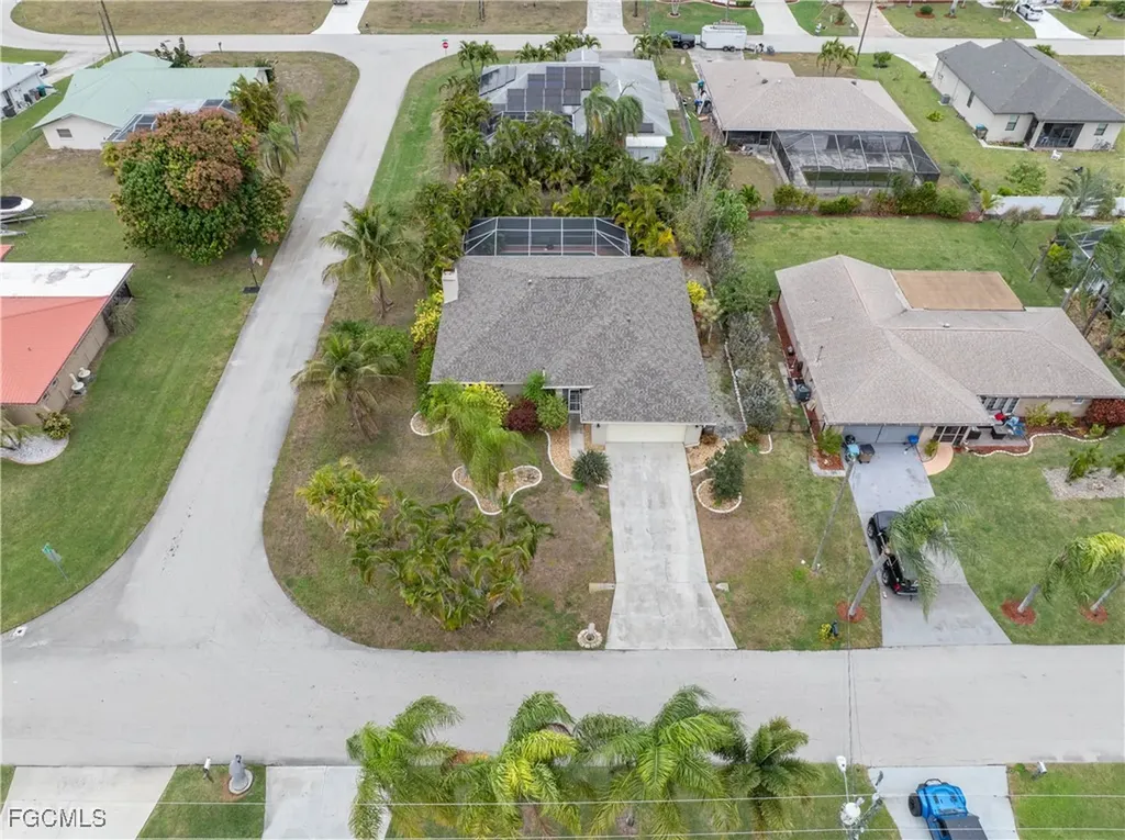 1125 SE 32nd Street Cape Coral FL 33904
