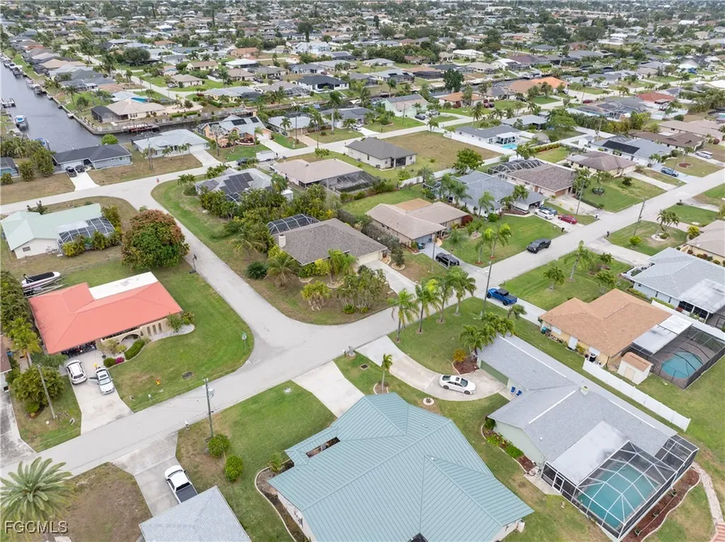 1125 SE 32nd Street Cape Coral FL 33904