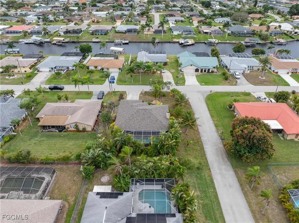 1125 SE 32nd Street Cape Coral FL 33904
