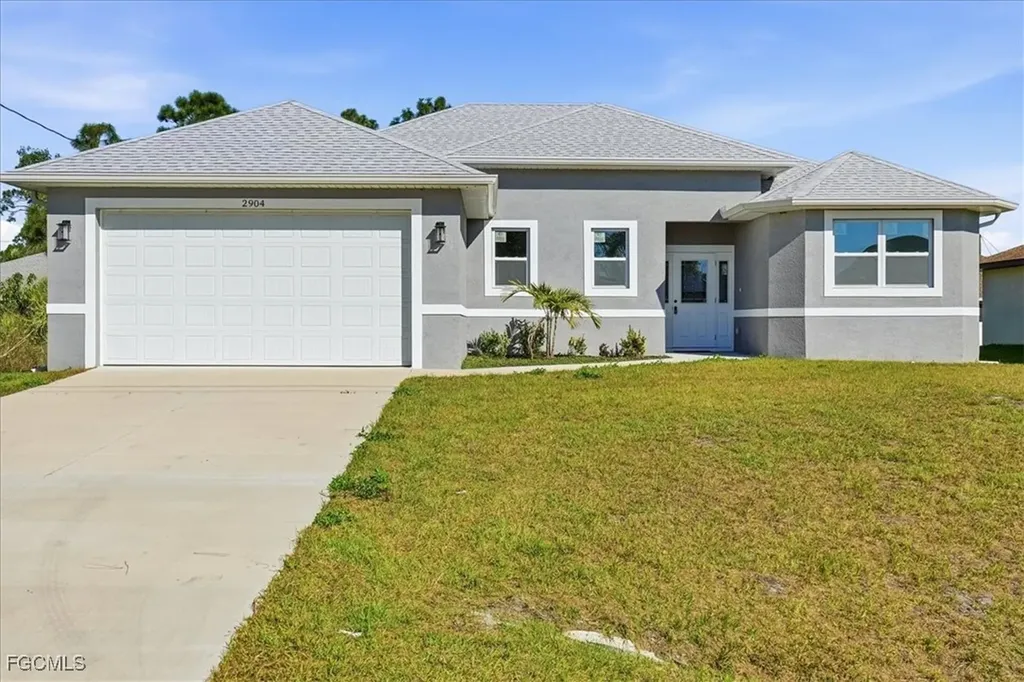 2904 6th Street W Lehigh Acres FL 33971