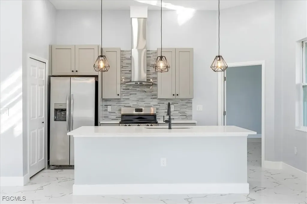 2904 6th Street W Lehigh Acres FL 33971