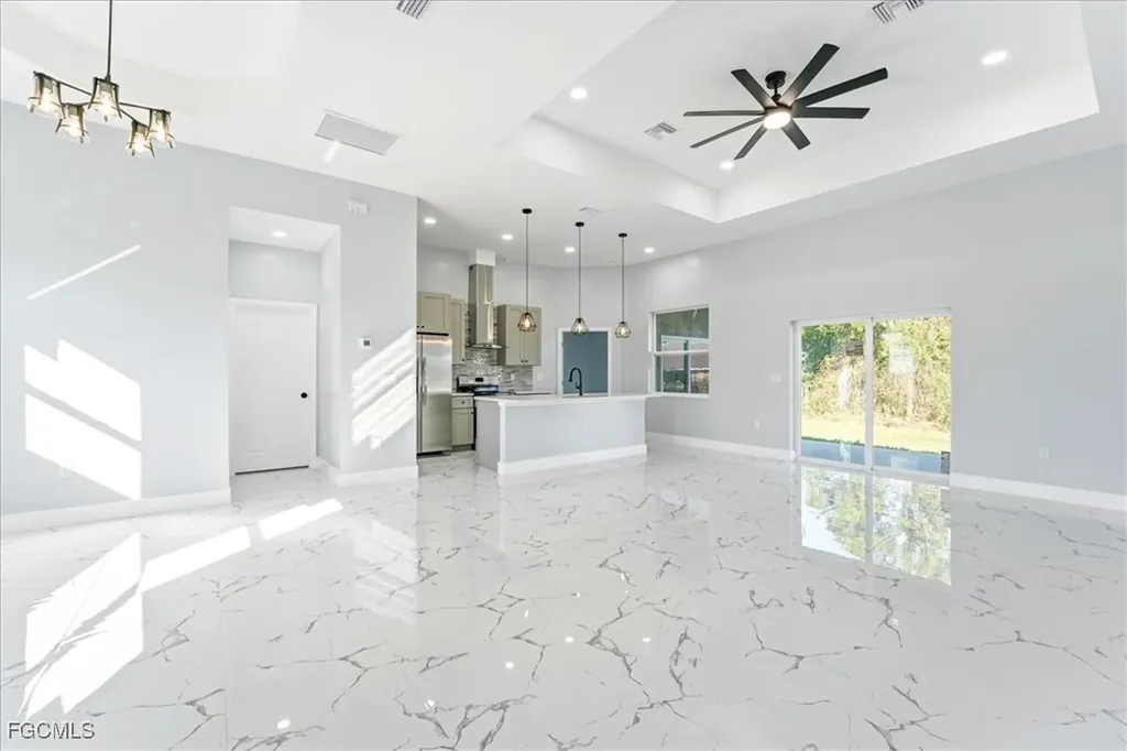 2904 6th Street W Lehigh Acres FL 33971
