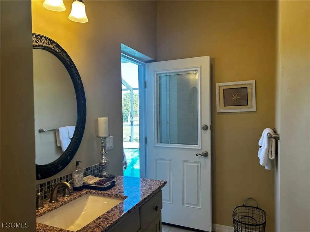 18110 Traverse Drive Alva FL 33920