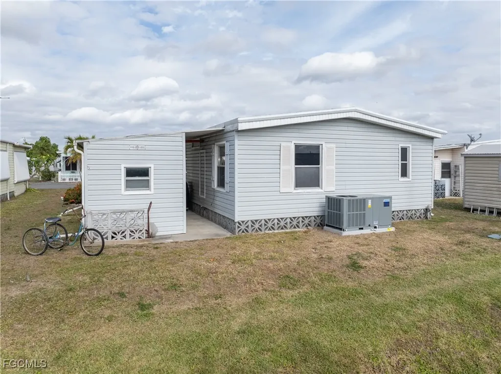 3544 Celestial Way North Fort Myers FL 33903