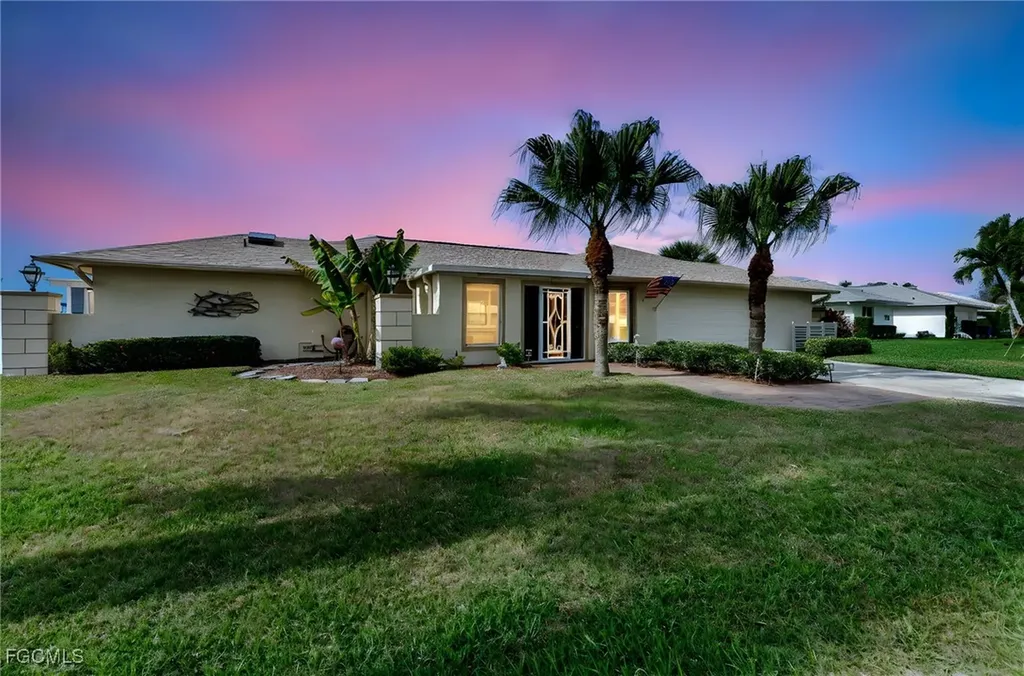 2151 Cape Way North Fort Myers FL 33917
