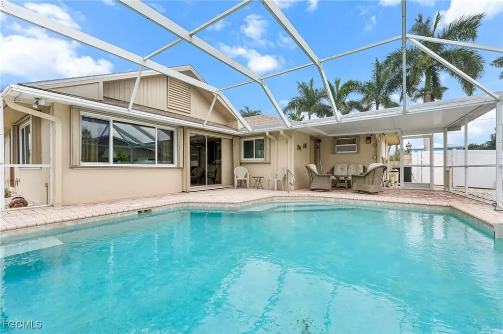 2151 Cape Way North Fort Myers FL 33917