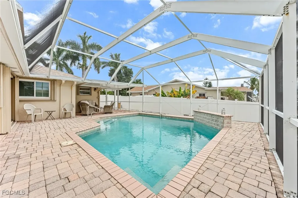 2151 Cape Way North Fort Myers FL 33917