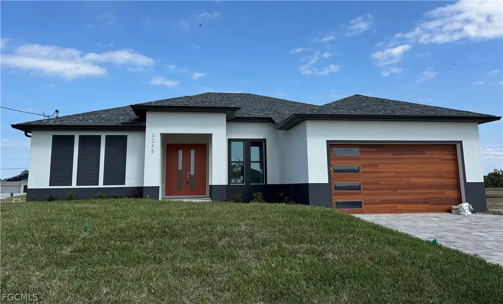 3245 Gulfstream Parkway Cape Coral FL 33993