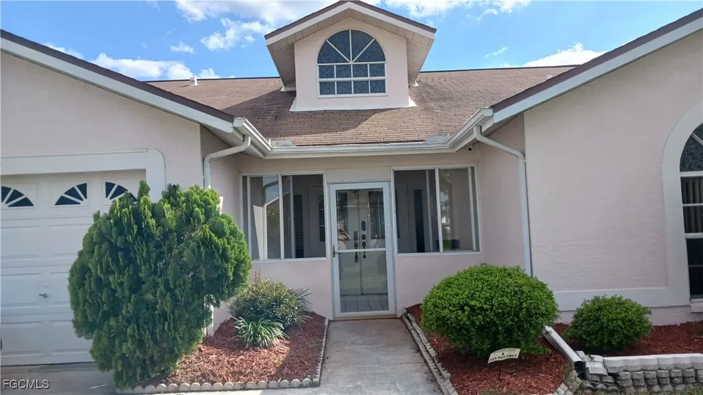 17704 Acacia Drive North Fort Myers FL 33917