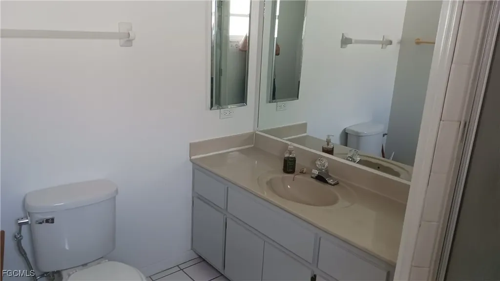 17704 Acacia Drive North Fort Myers FL 33917